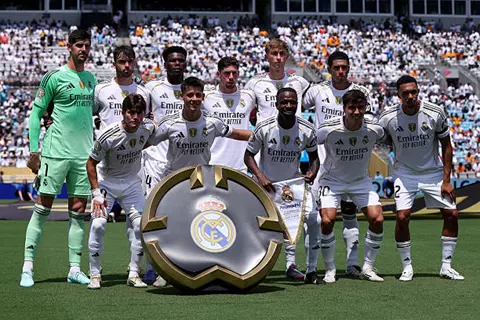 كأنهم 20 لاعبا.. الصحف الإسبانية تثني على نجوم ريال مدريد أمام باتشوكا
